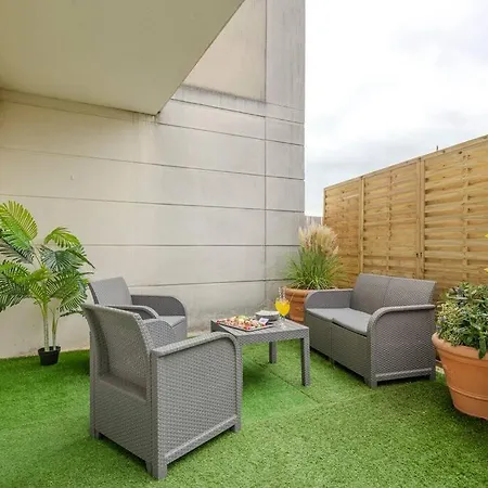 Apartmán Agape By Kleidos -disney A 10min, T2 , 4p, Parking Gratuit Et Terrasse Magny-le-Hongre